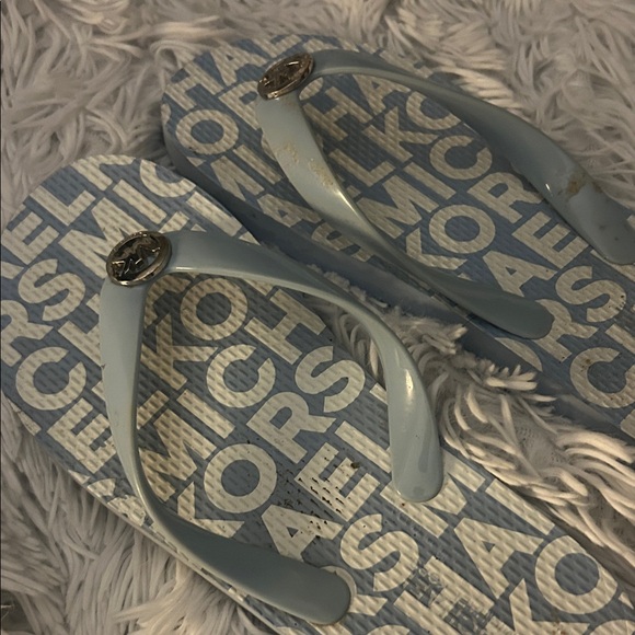 Michael Kors Kids Light Blue Flip Flops - Picture 4 of 7